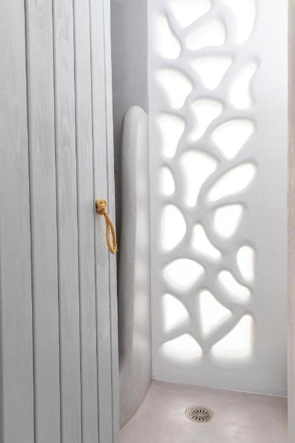 Blue Heart Luxury Suites Naxos City Exterior photo